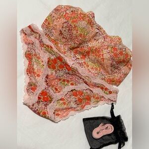 Victoria’s Secret Floral Lace Women's Intimate Set